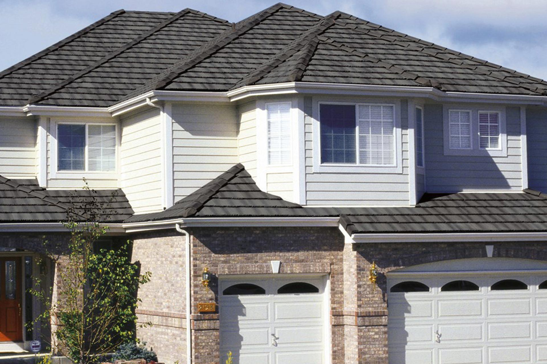 Maximize-Curb-Appeal-Roofing