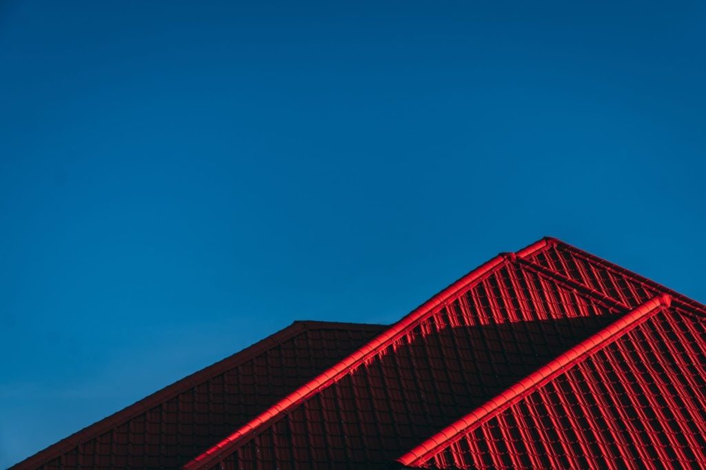 Image of a synthetic roof